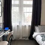 Apart Otel Expo Sniadeckich 3*