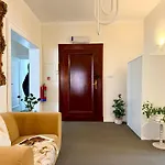 Expo Sniadeckich Apart Otel Poznan