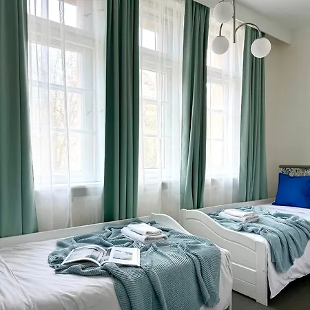 Expo Sniadeckich 3* 포즈난