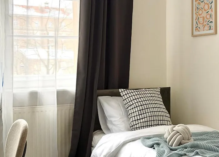 Expo Sniadeckich 아파트호텔