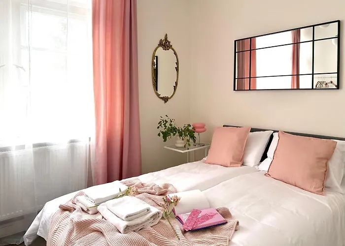 Expo Sniadeckich 3* 포즈난